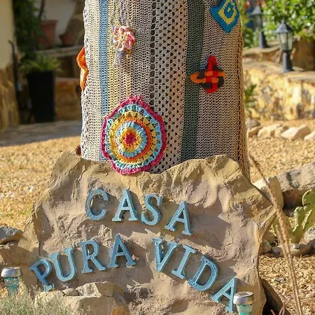 Casa Pura Vida Bed & Breakfast