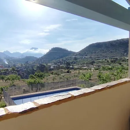Casa Pura Vida * Relleu